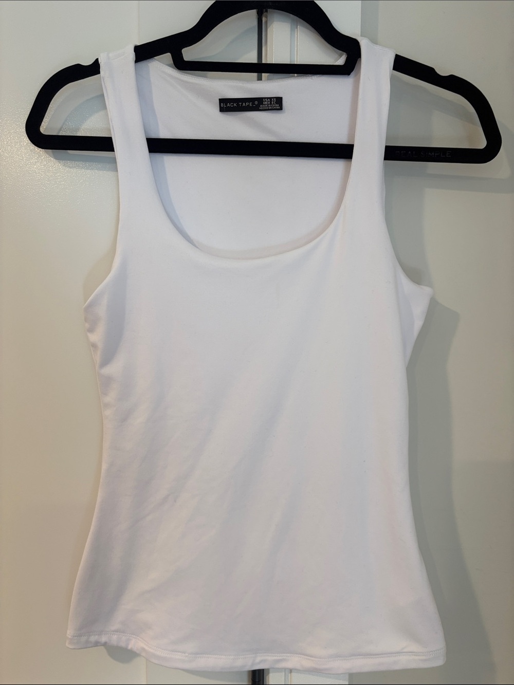 Black Tape_ White Scoop Neck Tank Top - Slim Fit Double Lined Size XS
